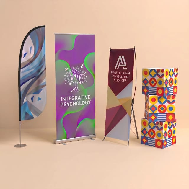 Expositores impresos personalizados para ferias y puntos de venta en Cataluña